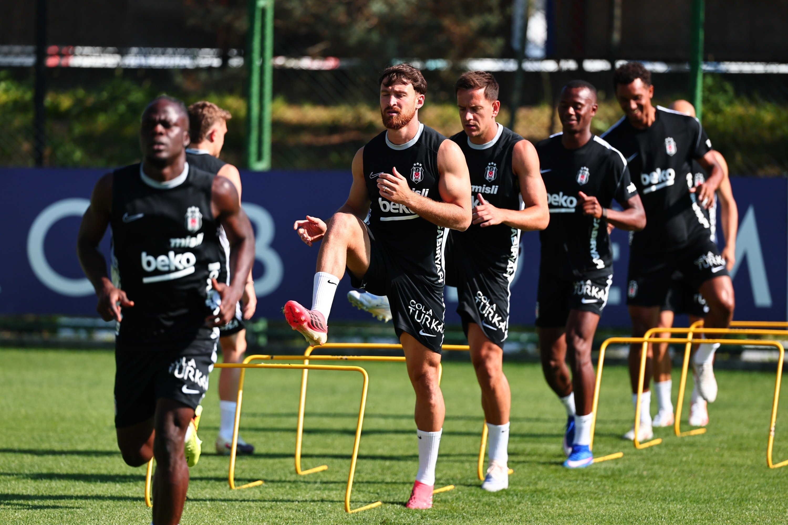 Photo Credit (Besiktas) Image