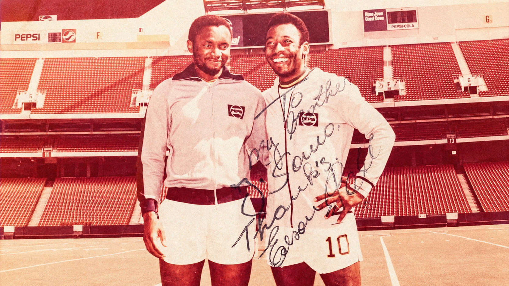 Jomo Sono playing for New York Cosmos alongside Pelé in 1977